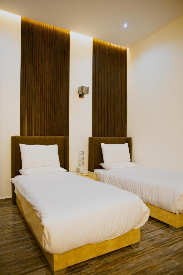 Hostel Tourist Palace